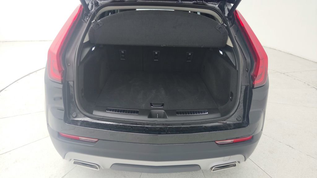 Certified 2023 Cadillac XT4 Premium Luxury w/ Cold Weather Package image 50