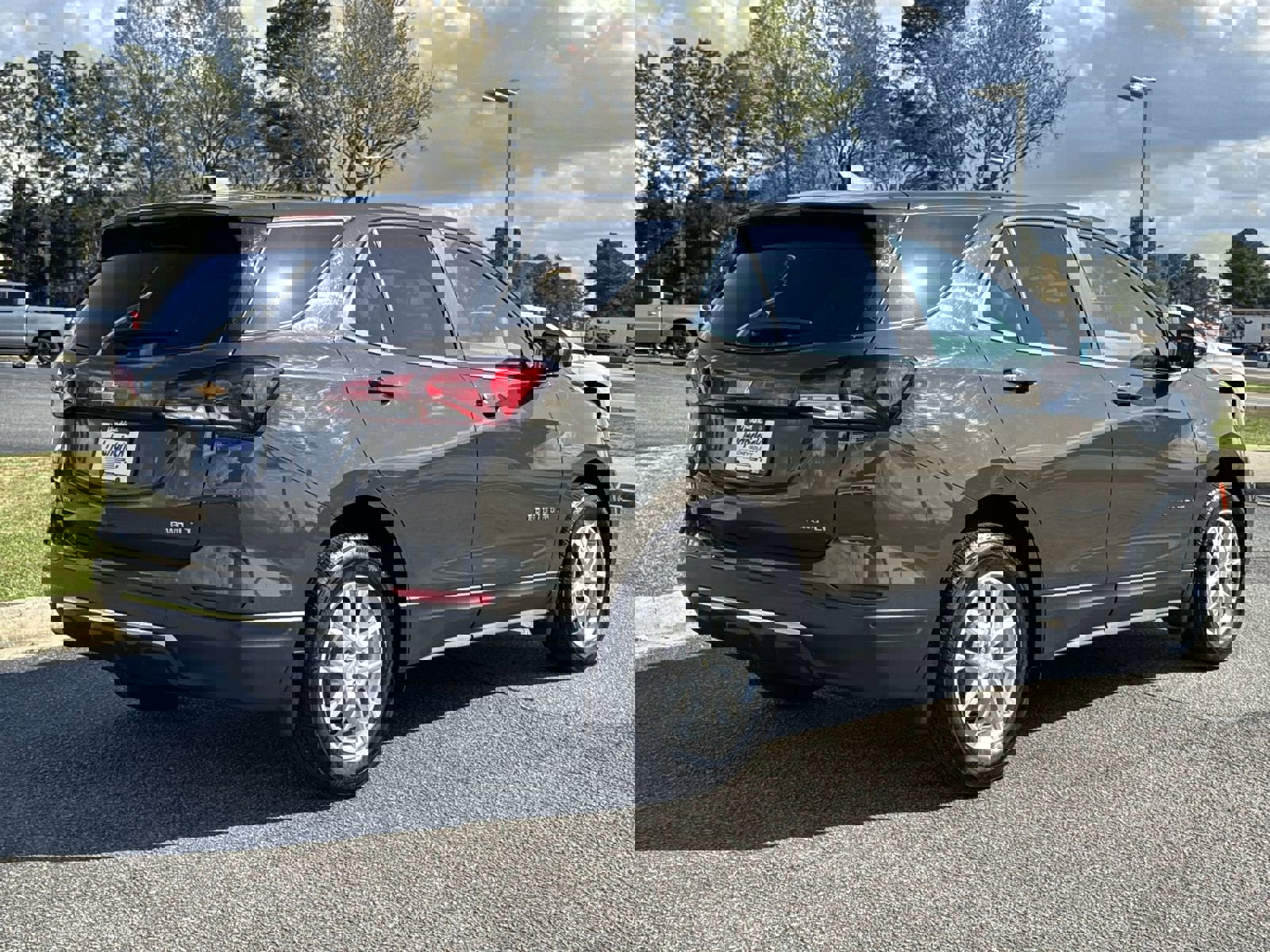 Used 2024 Chevrolet Equinox LT image 10