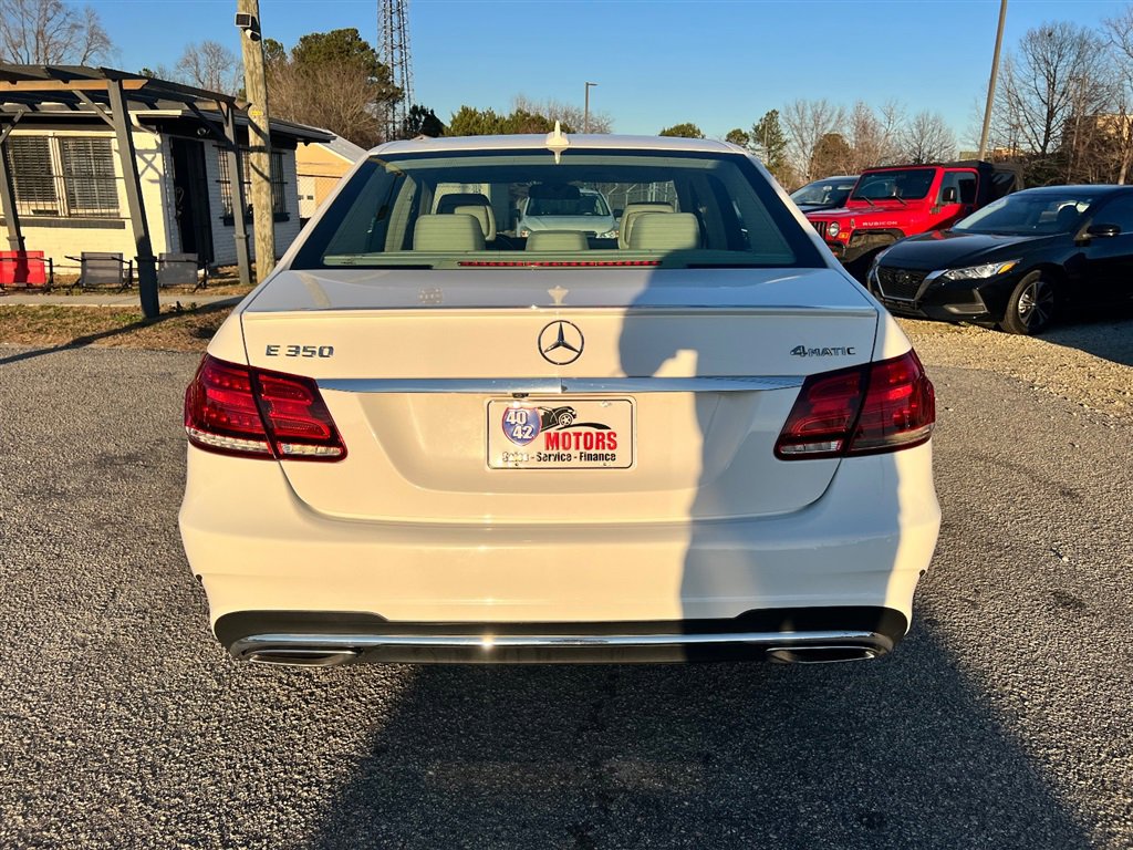 Used 2015 Mercedes-Benz E 350 4MATIC Sedan image 4