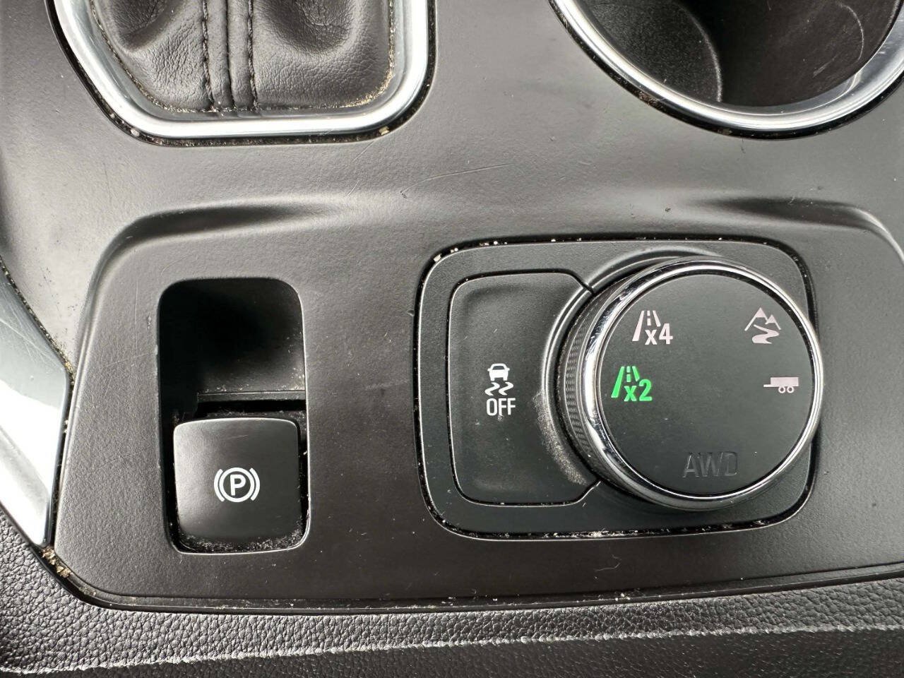 Used 2019 Chevrolet Traverse LT w/ LT Premium Package AWD/4WD image 16