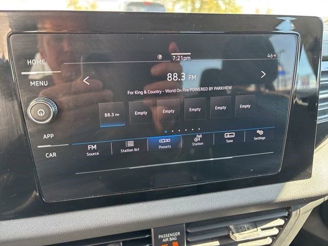 Used 2025 Volkswagen Jetta S image 19