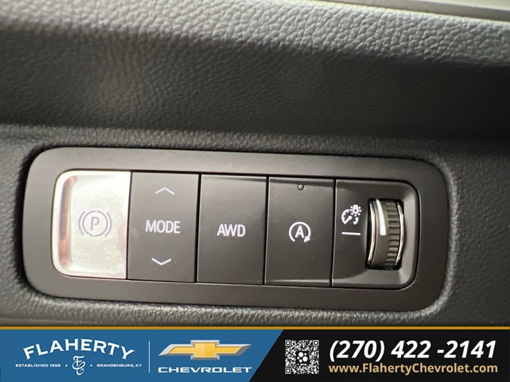 New 2026 Chevrolet Traverse LT w/ Midnight/Sport Edition AWD/4WD image 23