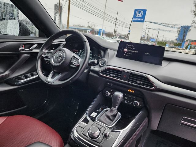 Used 2023 MAZDA CX-9 Carbon Edition image 13