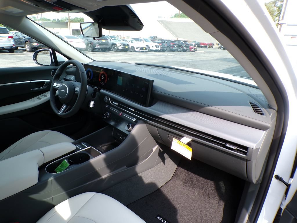 New 2026 Hyundai Sonata SEL AWD/4WD image 21