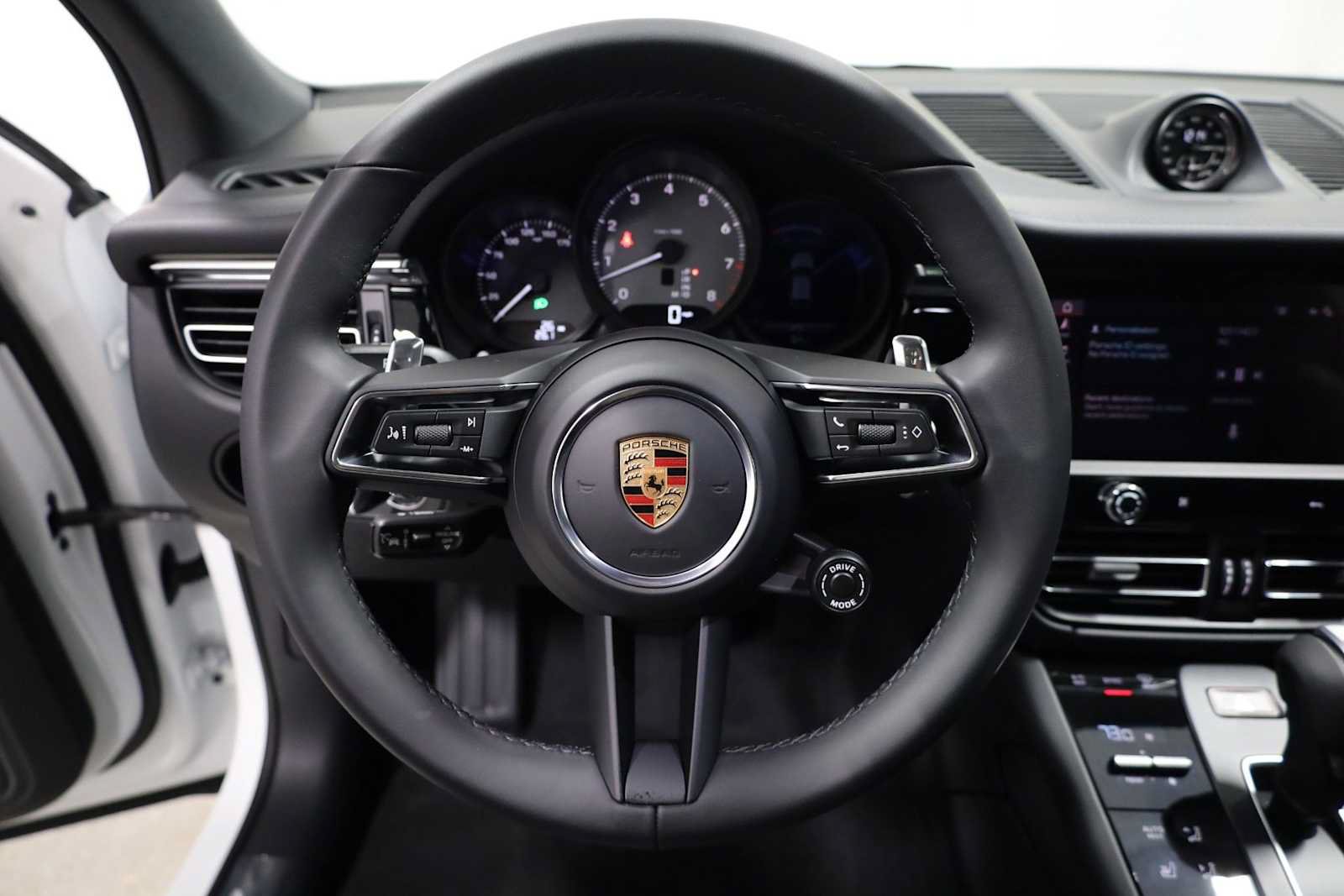 New 2026 Porsche Macan S AWD/4WD image 25