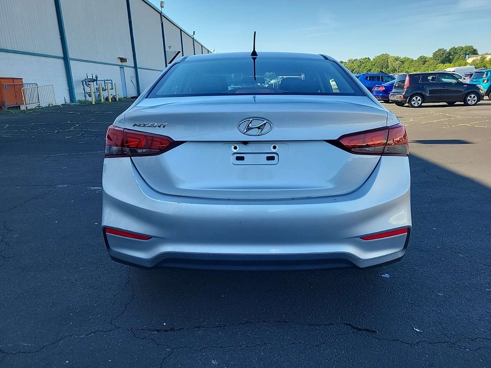 Used 2019 Hyundai Accent SE FWD image 4