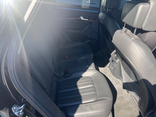 Used 2020 Audi Q5 2.0T Premium w/ Convenience Package AWD/4WD image 5