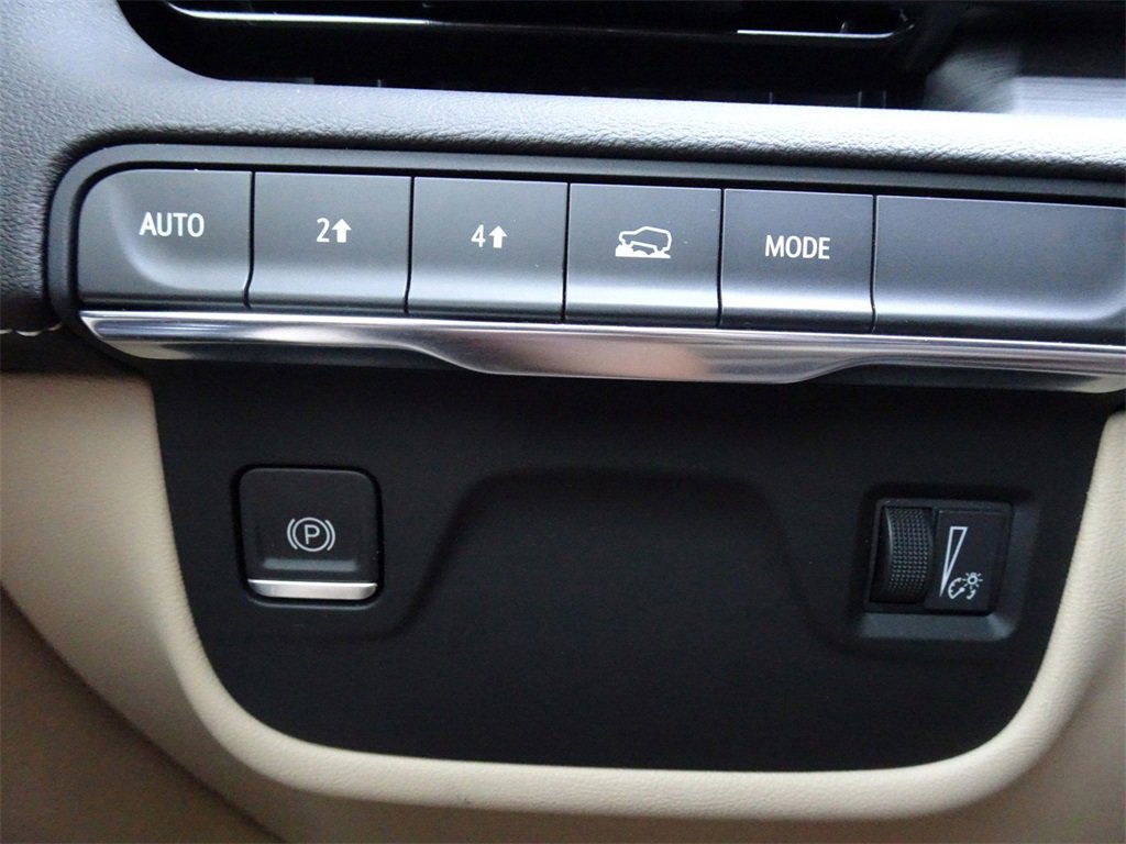 Used 2022 Cadillac Escalade ESV Premium Luxury image 24