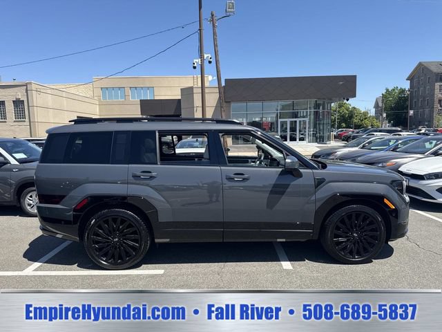 Used 2025 Hyundai Santa Fe Calligraphy AWD/4WD image 4