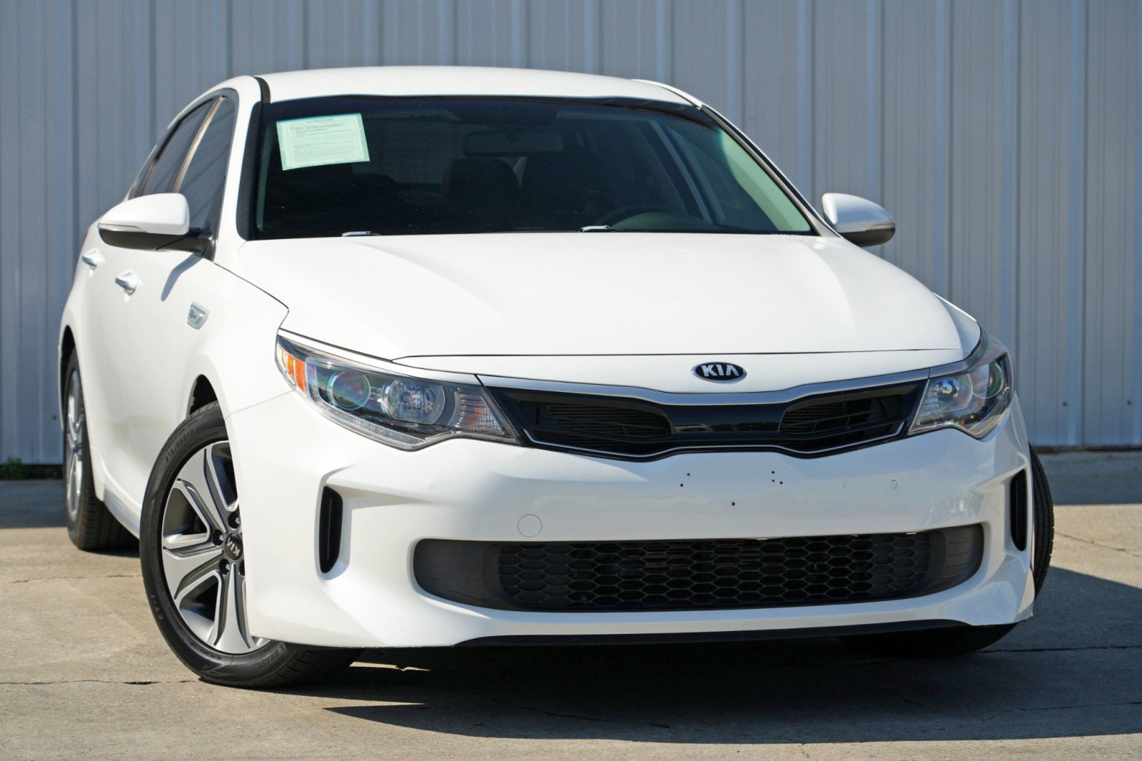 Used 2018 Kia Optima EX image 2