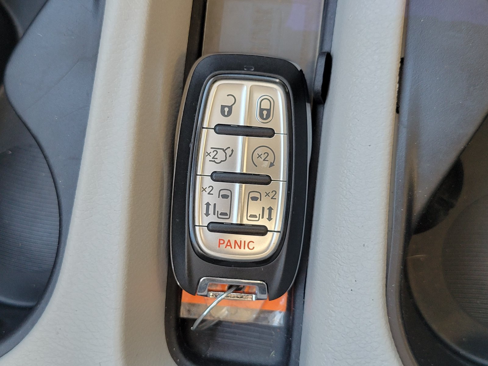Used 2024 Chrysler Voyager LX FWD image 23