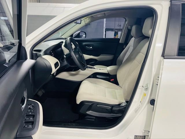 Used 2023 Honda HR-V LX image 21