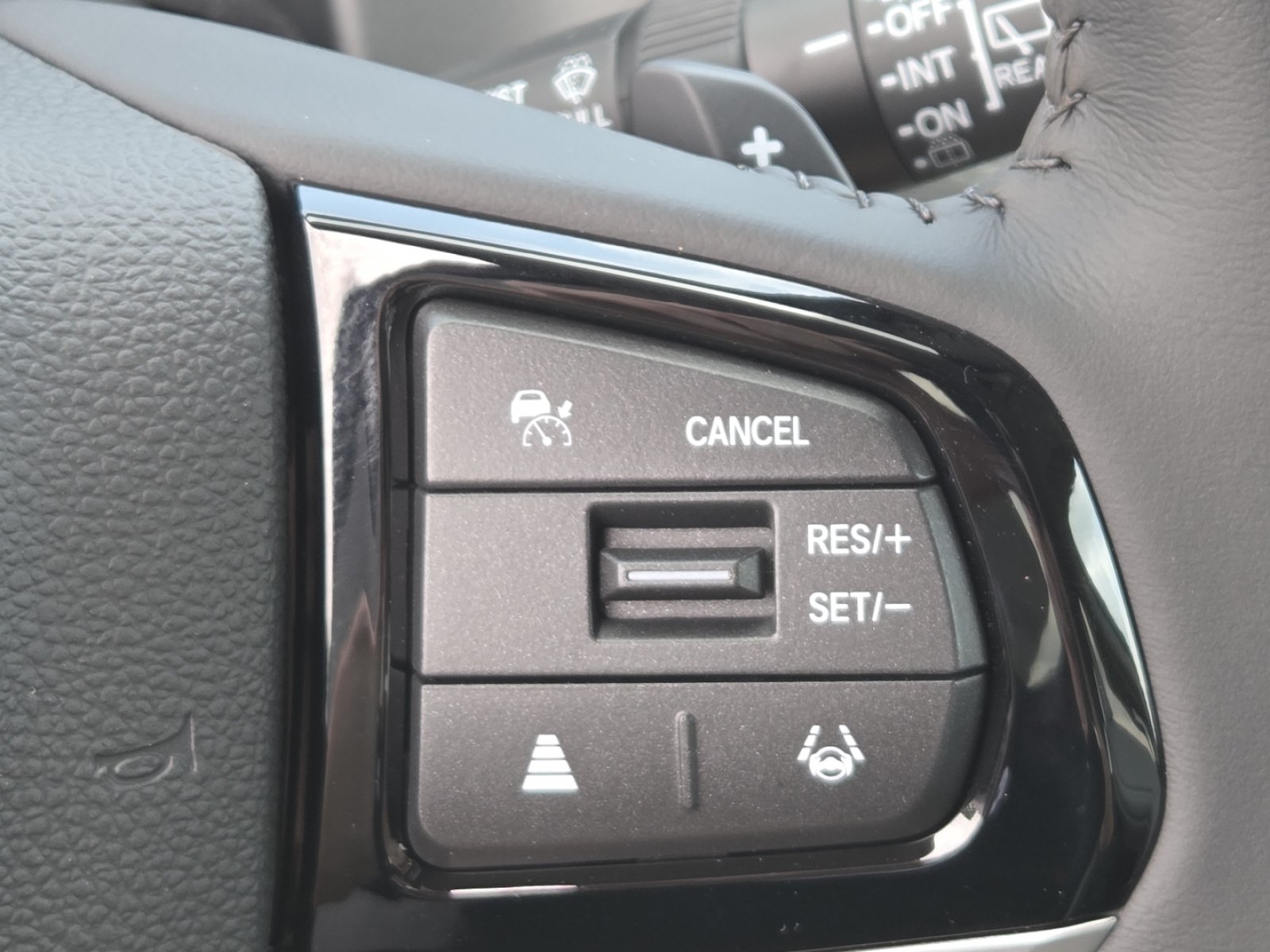 New 2026 Honda Odyssey EX-L image 12
