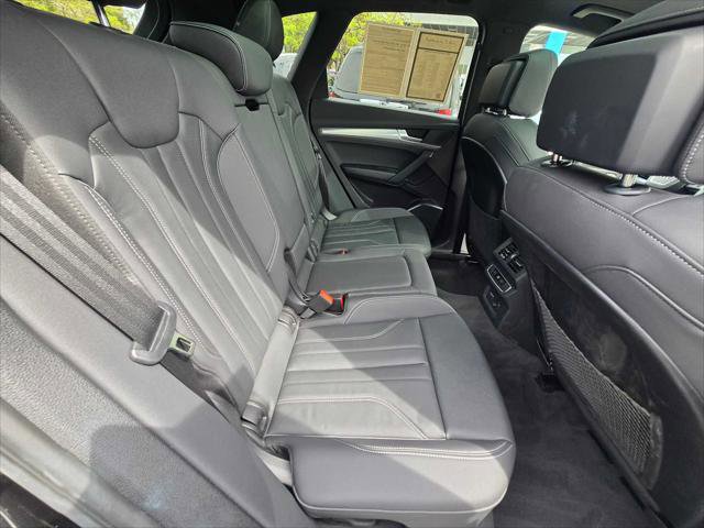 Certified 2025 Audi Q5 2.0T Premium image 14