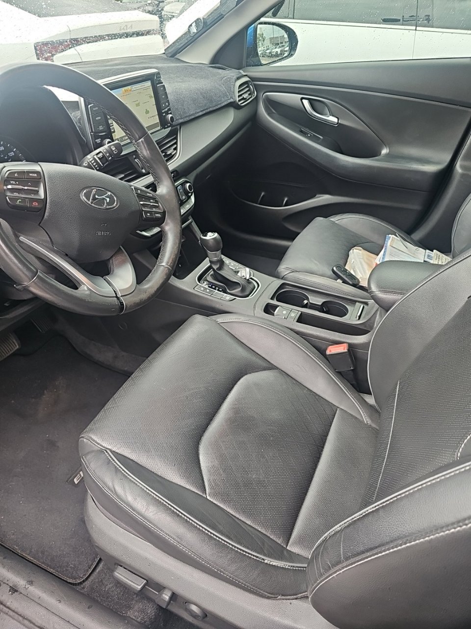 Used 2018 Hyundai Elantra GT w/ Tech Package 03 FWD image 10