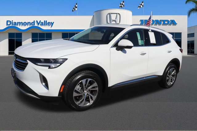 Used 2023 Buick Envision Essence image 3