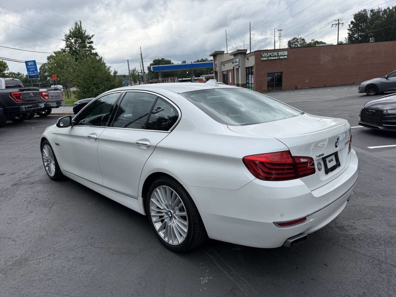 Used 2014 BMW 550i xDrive Sedan AWD/4WD image 6
