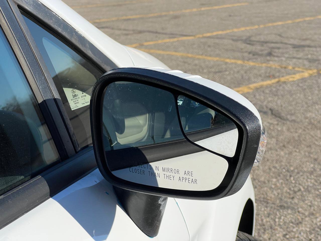 Used 2015 Ford Fiesta SE FWD image 31