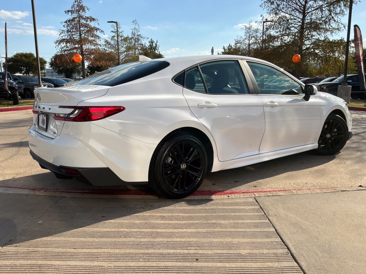 Used 2026 Toyota Camry SE FWD image 6