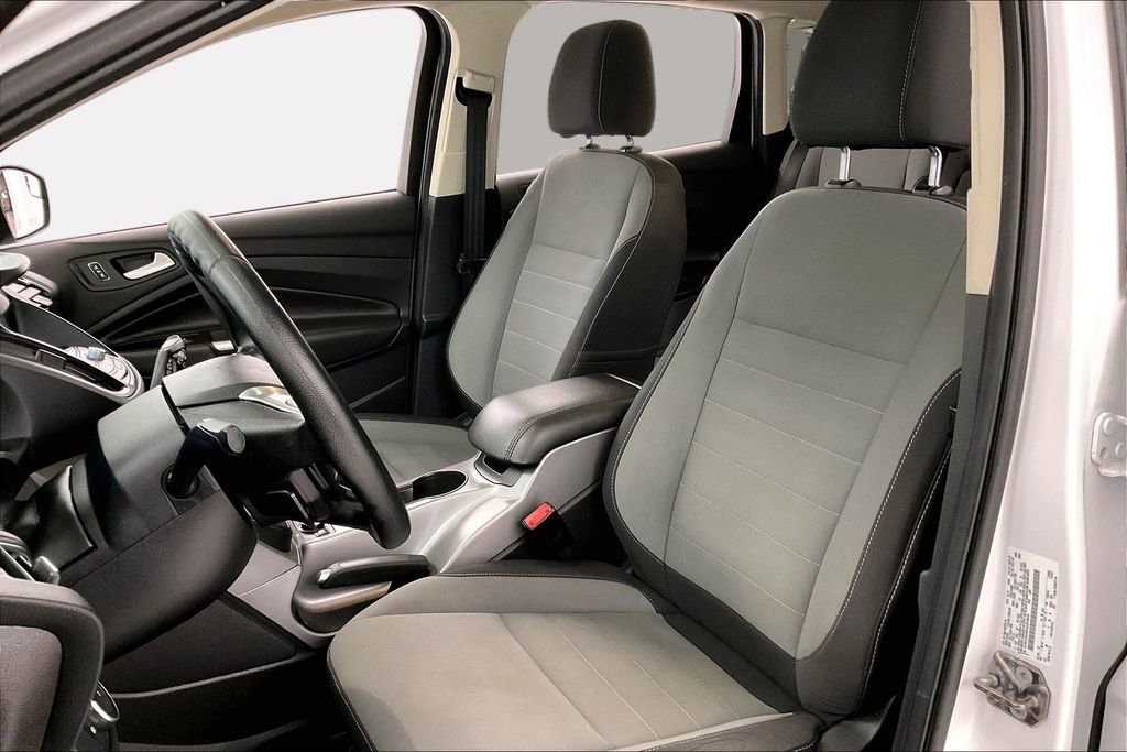 Used 2016 Ford Escape SE w/ Equipment Group 201A image 19