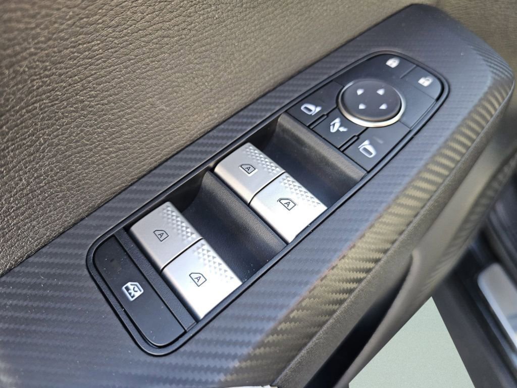 Used 2024 Mitsubishi Outlander SEL image 30