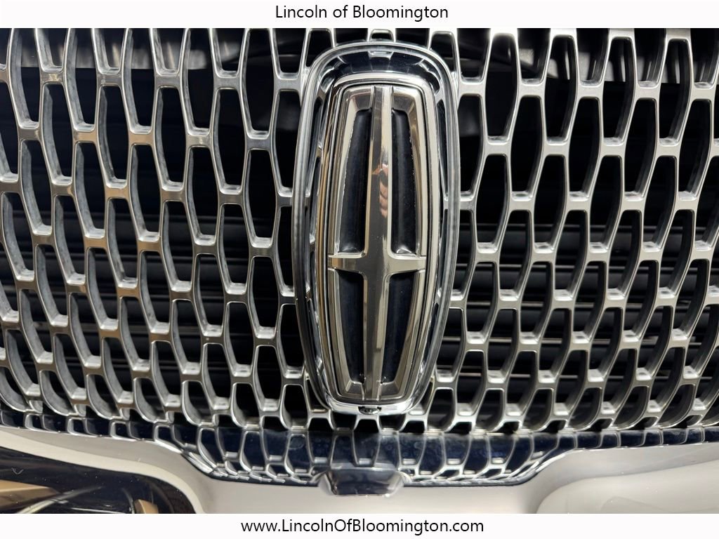 Certified 2022 Lincoln Navigator L Reserve AWD/4WD image 12