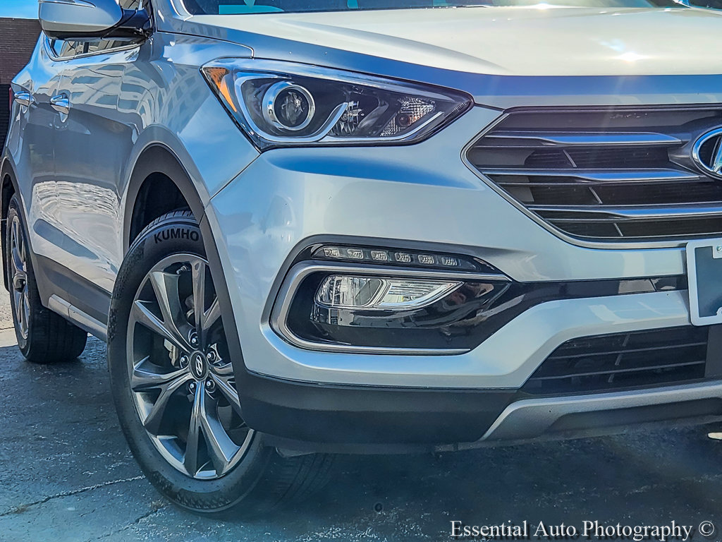 Used 2017 Hyundai Santa Fe Sport w/ 2.0T Ultimate Tech Package 05 FWD image 3