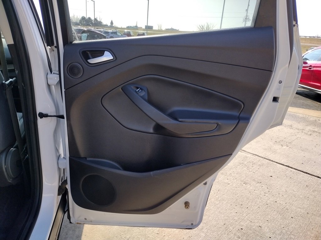 Used 2017 Ford Escape SE w/ Equipment Group 201A image 23