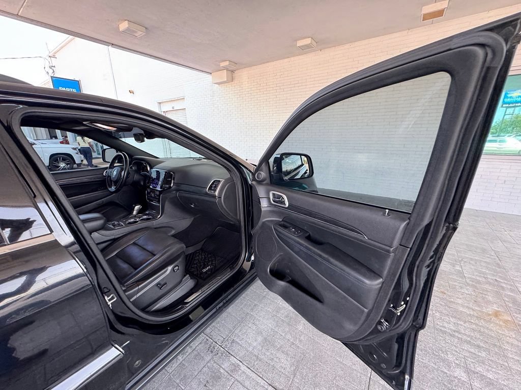 Used 2021 Jeep Grand Cherokee Limited w/ Luxury Group II AWD/4WD image 15