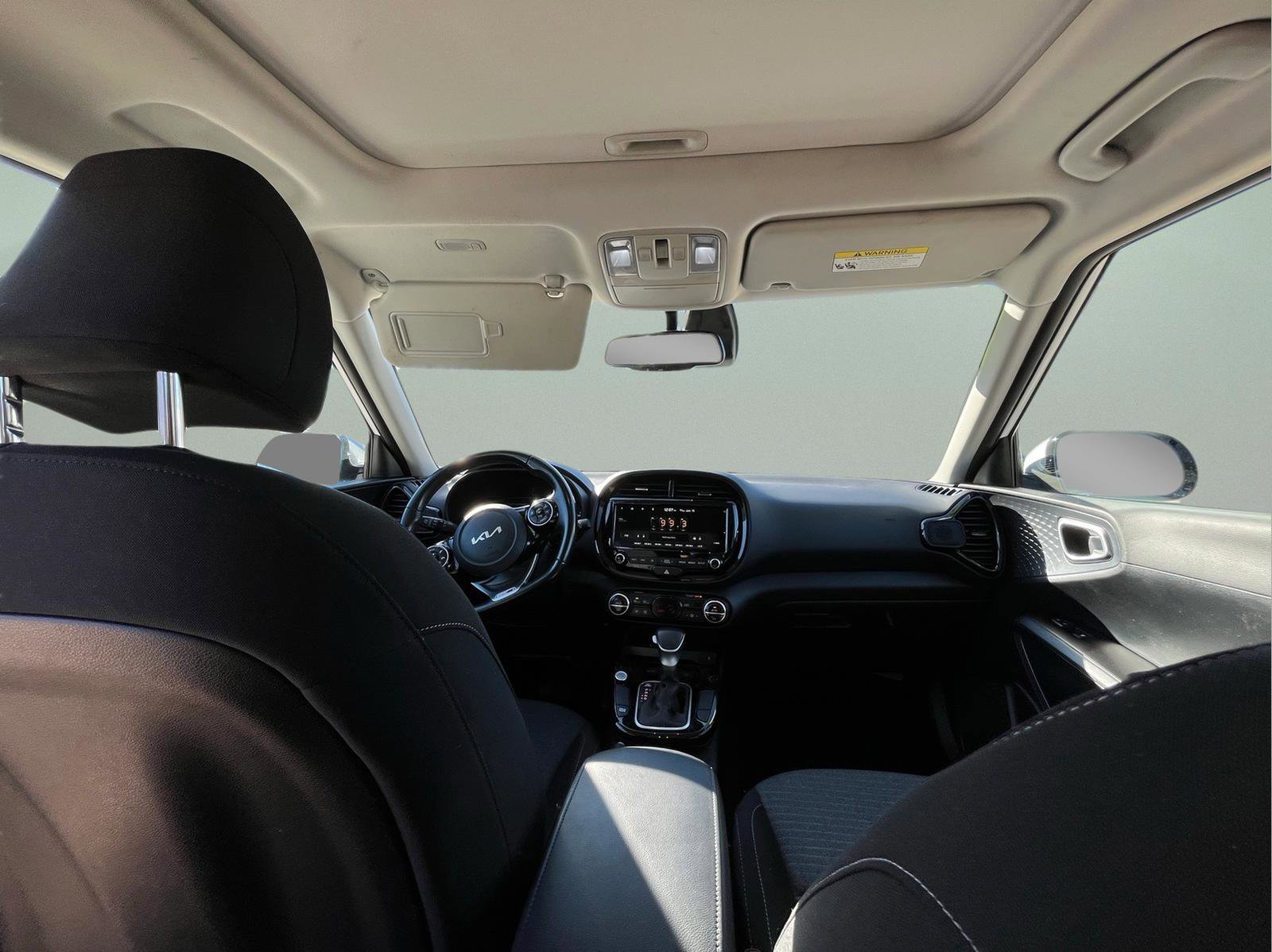 Used 2022 Kia Soul GT-Line FWD image 29