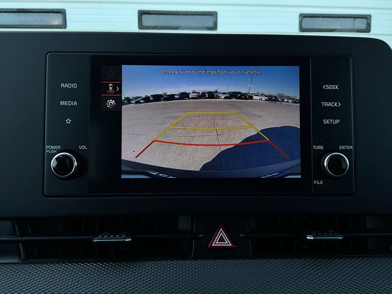 Used 2025 Kia Sportage LX image 29