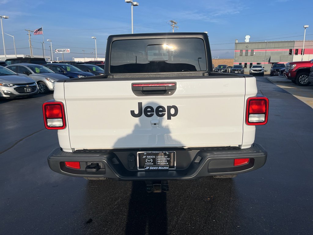 Used 2023 Jeep Gladiator Sport image 8