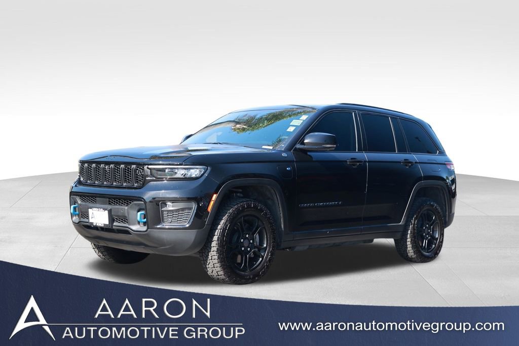 Used 2022 Jeep Grand Cherokee Trailhawk w/ Advanced Protech Group II
