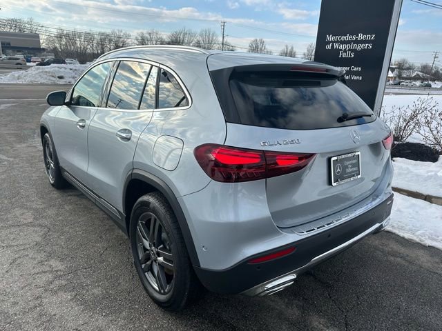 Used 2026 Mercedes-Benz GLA 250 4MATIC image 3