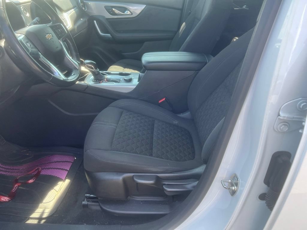 Used 2019 Chevrolet Blazer L FWD image 9