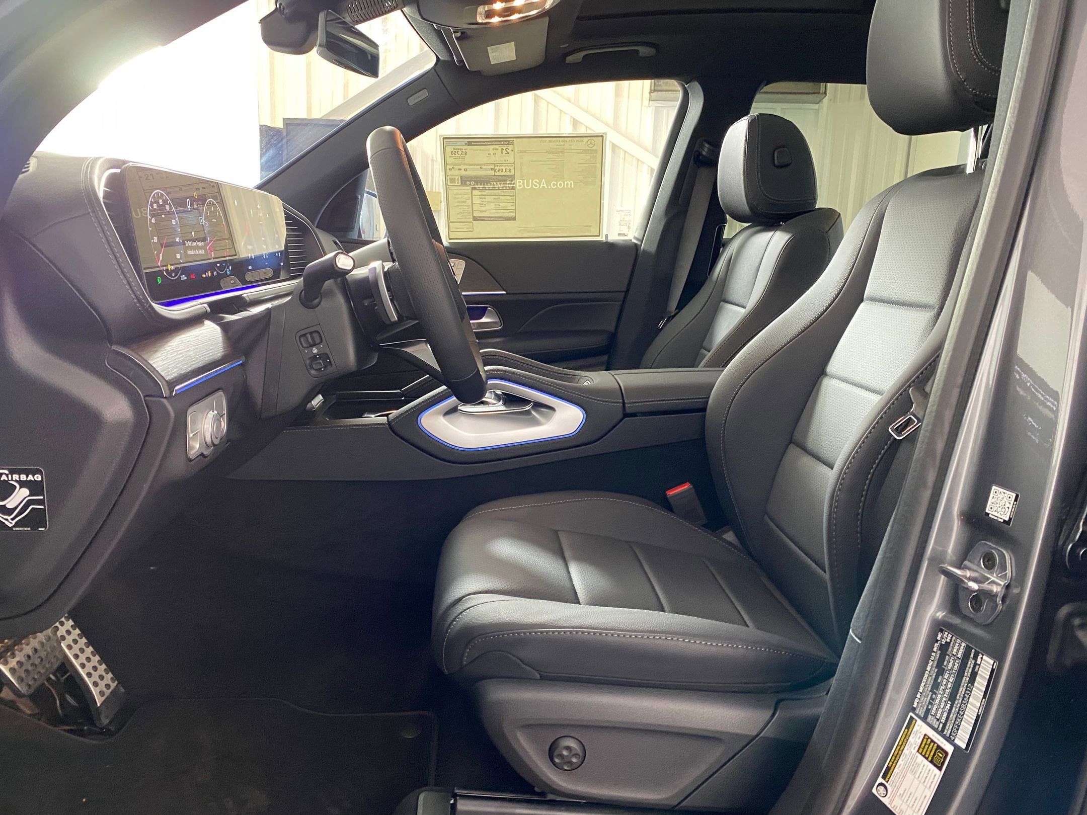 New 2025 Mercedes-Benz GLS 450 4MATIC image 4