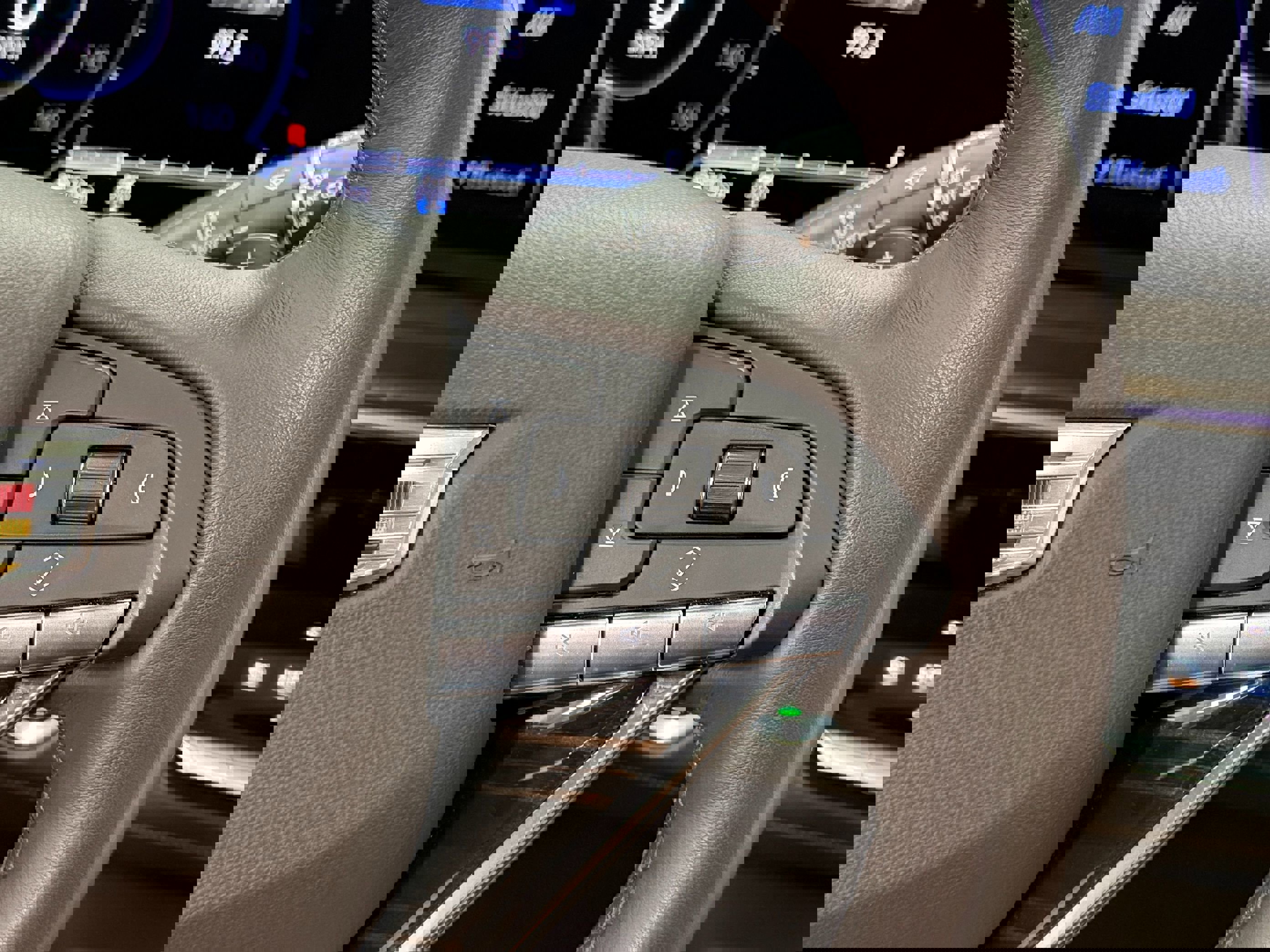 Used 2023 Cadillac Escalade Sport w/ Touring Package image 23