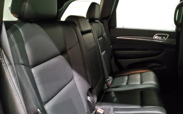 Used 2020 Jeep Grand Cherokee Limited w/ Luxury Group II AWD/4WD image 21