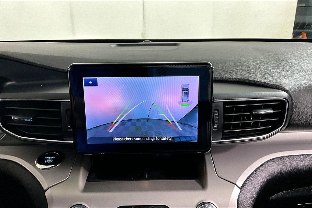 Used 2023 Ford Explorer XLT w/ Equipment Group 202A image 21