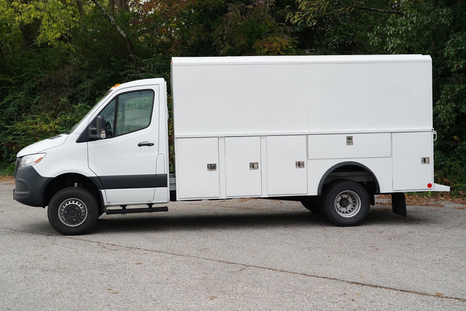 Used 2023 Mercedes-Benz Sprinter 3500 image 8