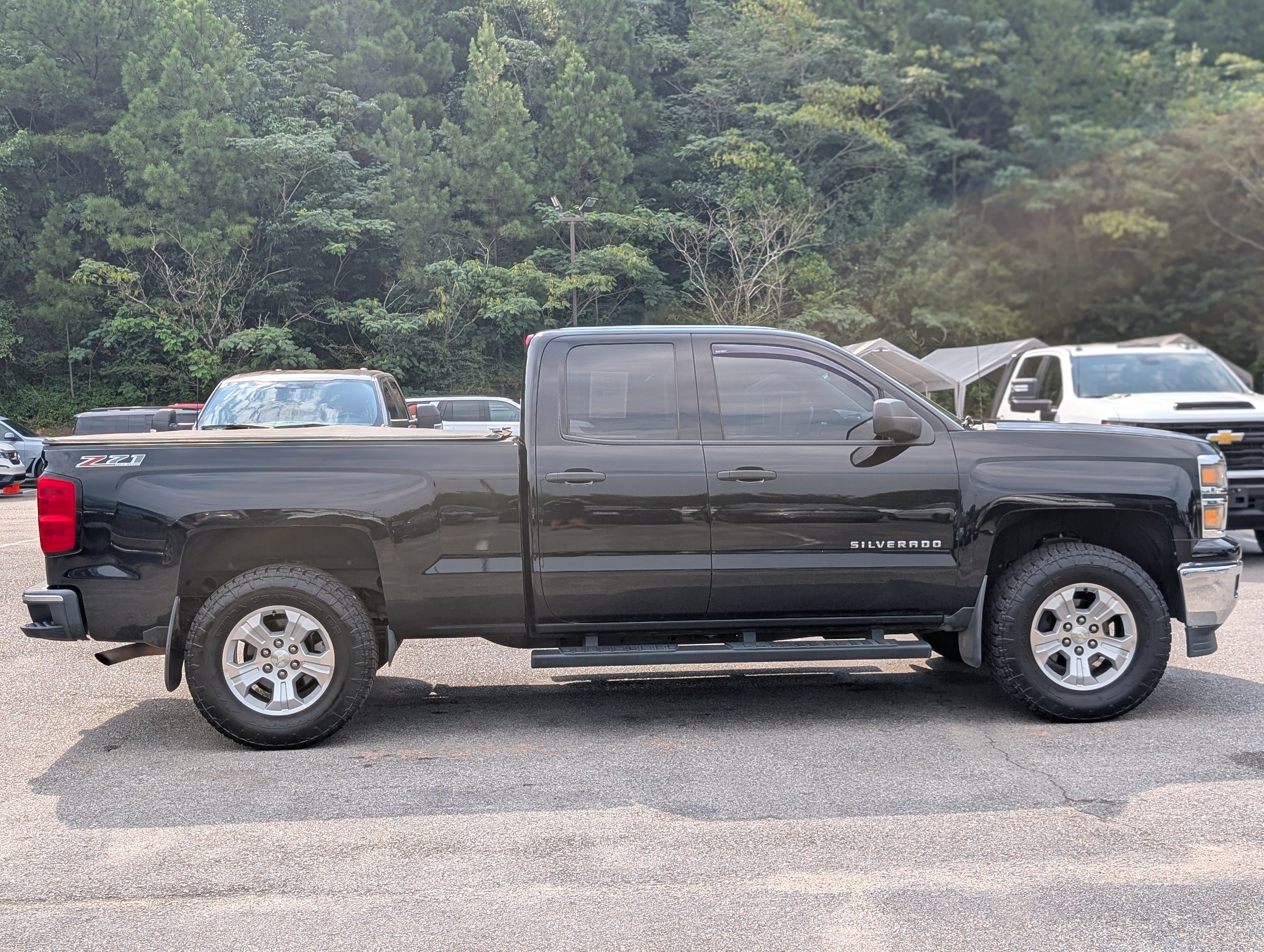 Used 2014 Chevrolet Silverado 1500 LT w/ All Star Edition AWD/4WD image 10