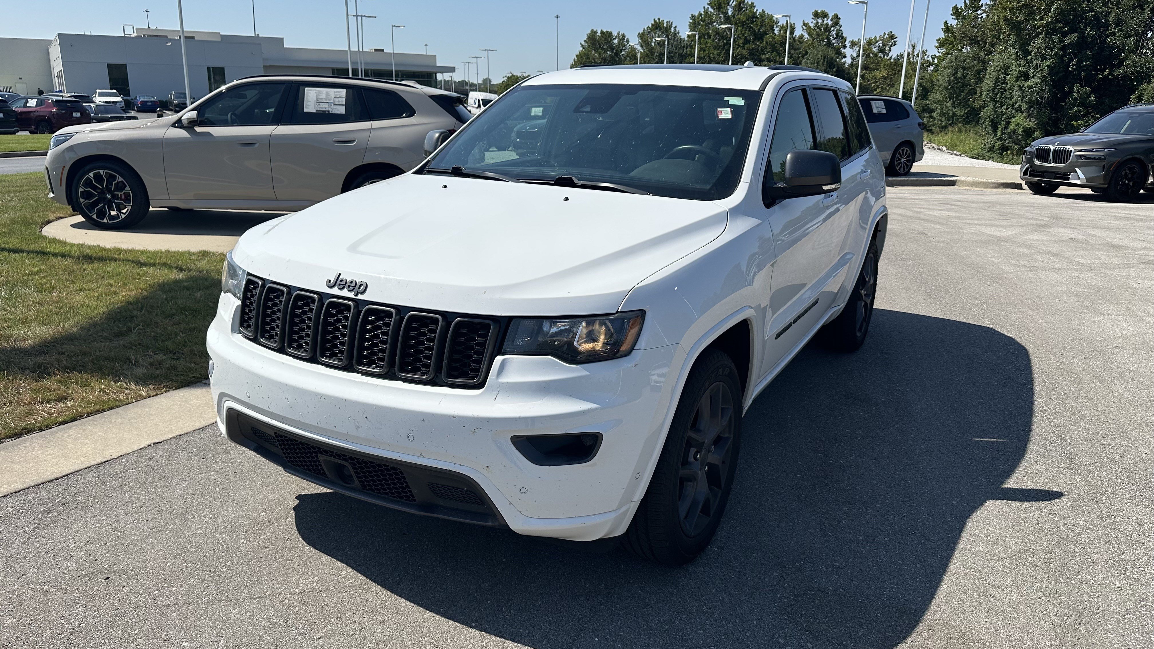 Used 2021 Jeep Grand Cherokee Limited w/ Quick Order Package 28K 80th AWD/4WD image 5