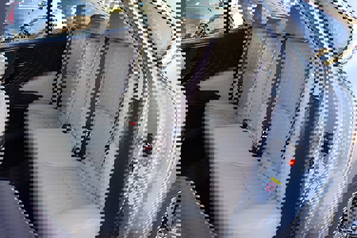 Used 2018 Lexus LS 500 w/ Interior Upgrade Package image 51