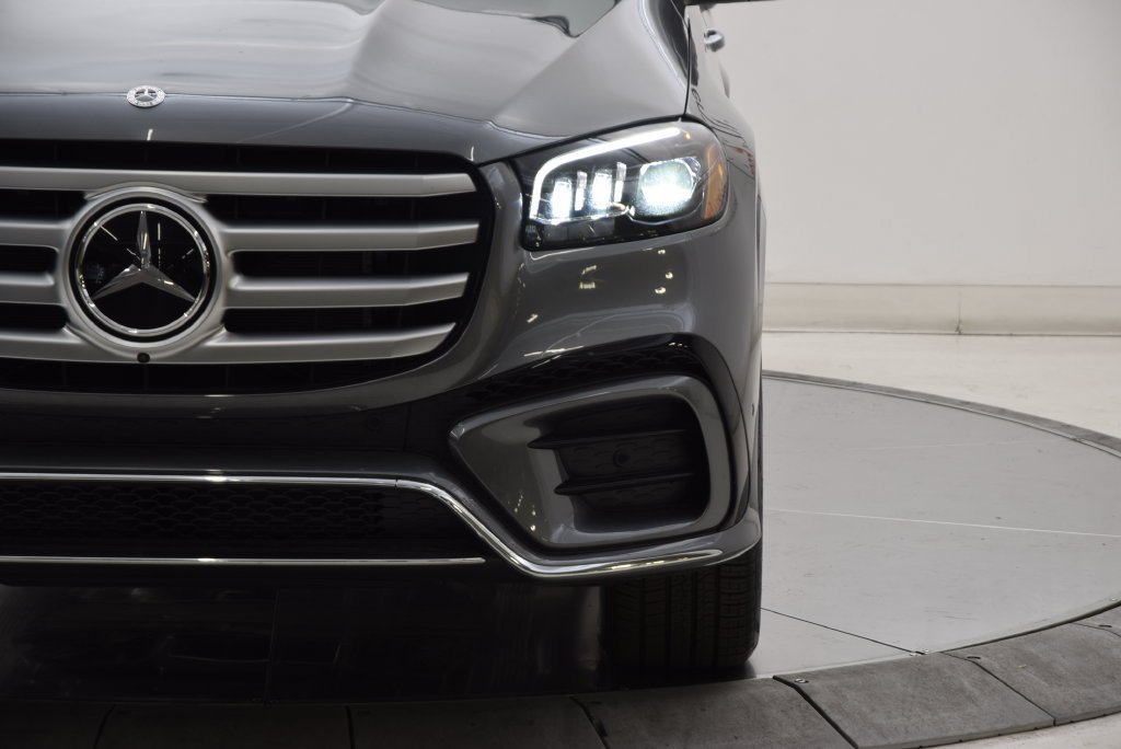 New 2026 Mercedes-Benz GLS 450 4MATIC image 10