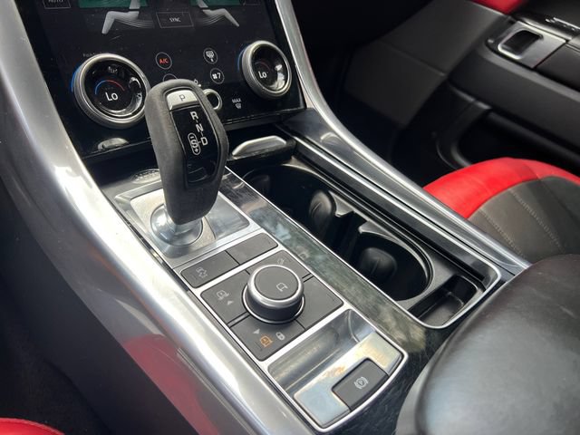 Used 2019 Land Rover Range Rover Sport HST AWD/4WD image 32