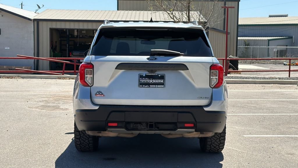 Used 2022 Ford Explorer Timberline w/ Timberline Technology Package image 7