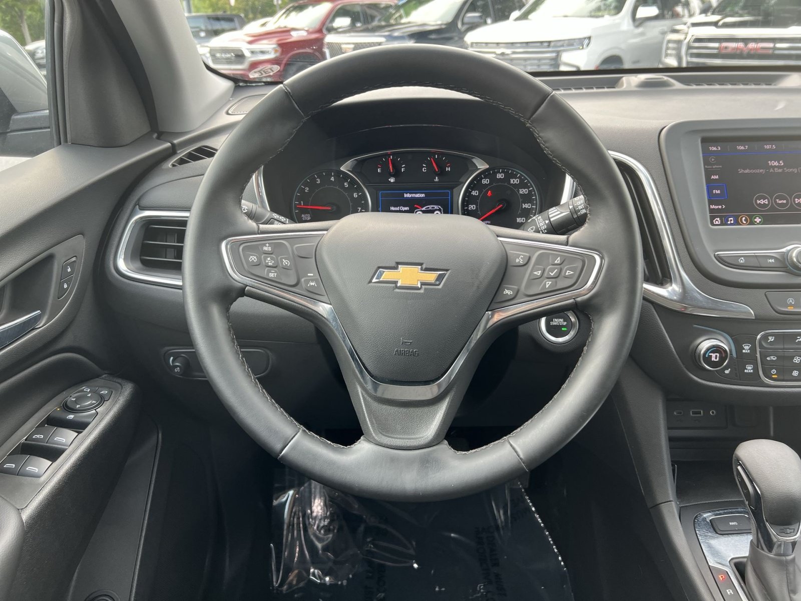 Used 2024 Chevrolet Equinox LT AWD/4WD image 16