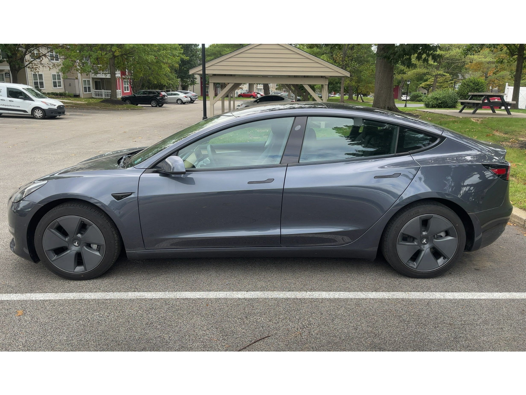 Used 2022 Tesla Model 3 Long Range AWD/4WD image 2
