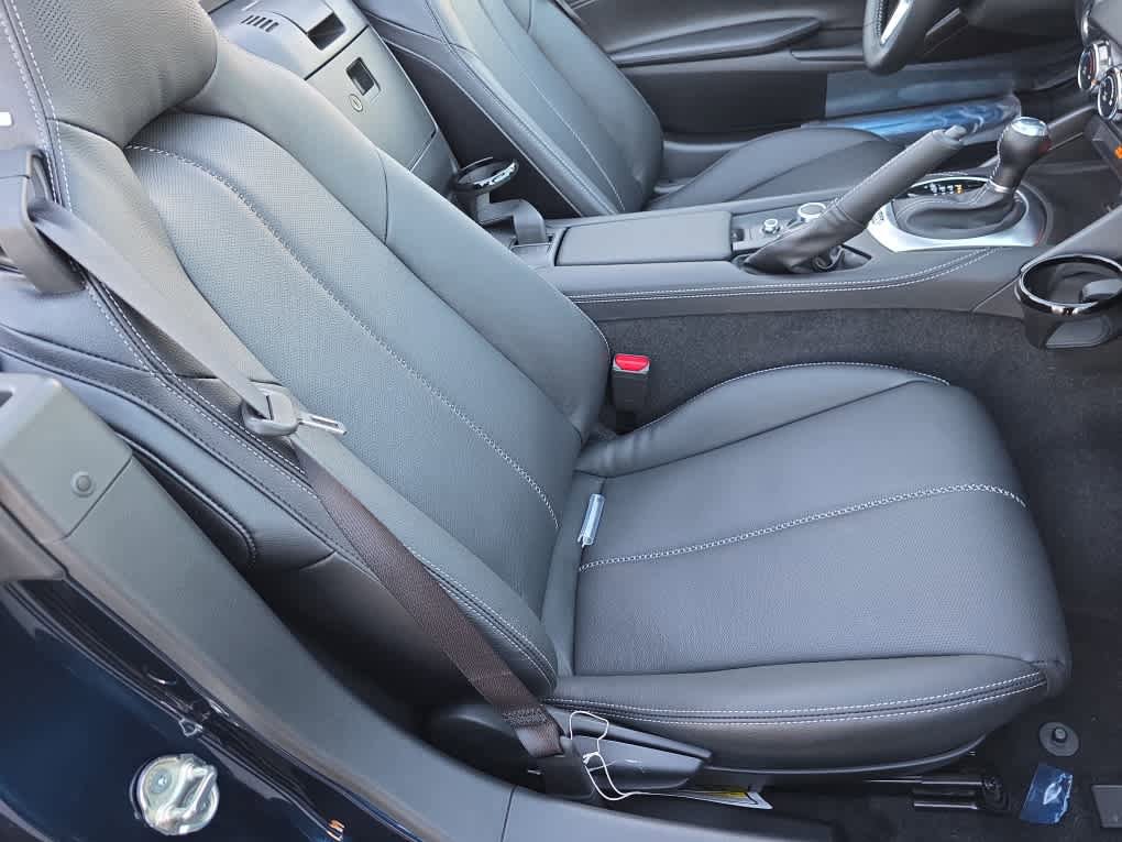 New 2025 MAZDA MX-5 Miata Grand Touring RWD image 24