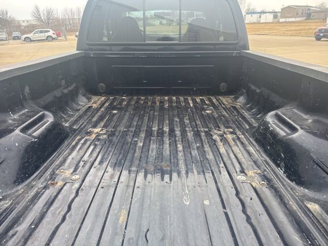 Used 2000 Ford F350 XLT image 19